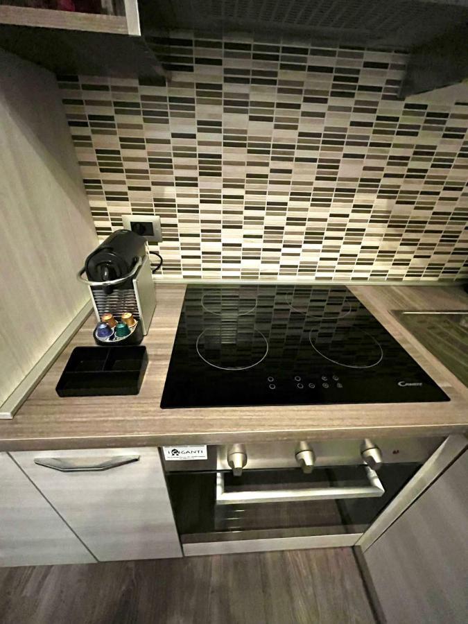 Dr House Apartment Катания Екстериор снимка